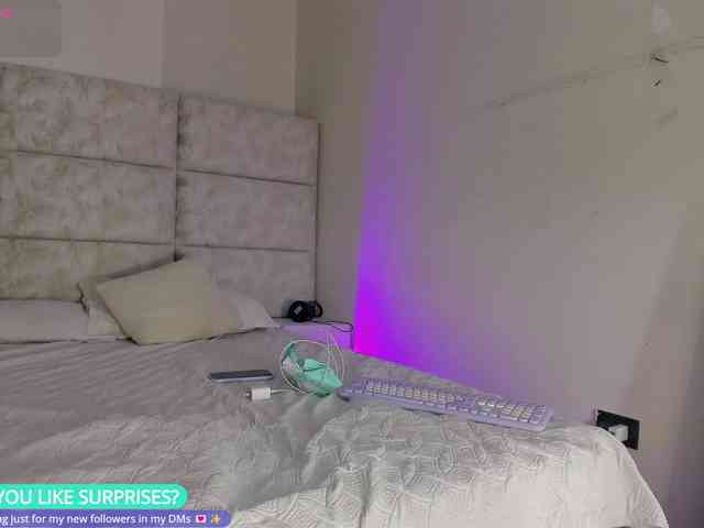 daphne-kim webcam