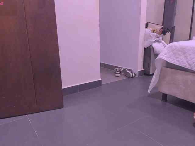 daphne-kim webcam