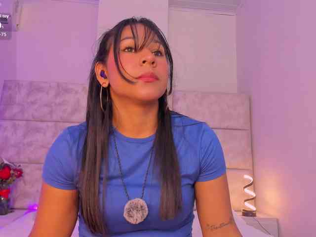 daphne-kim webcam