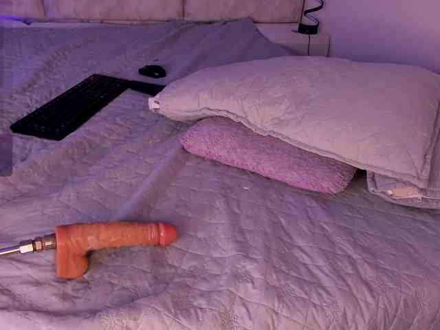 daphne-kim webcam