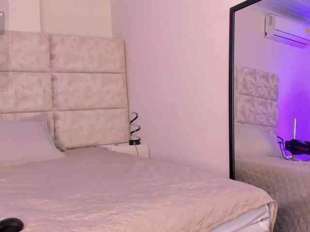 daphne-kim webcam