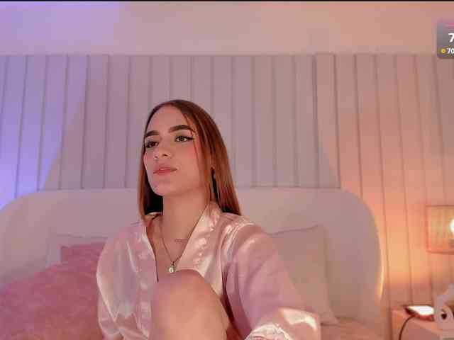 Amaia-Foxx webcam