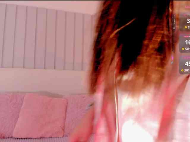 Amaia-Foxx webcam