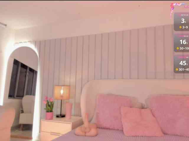 Amaia-Foxx webcam
