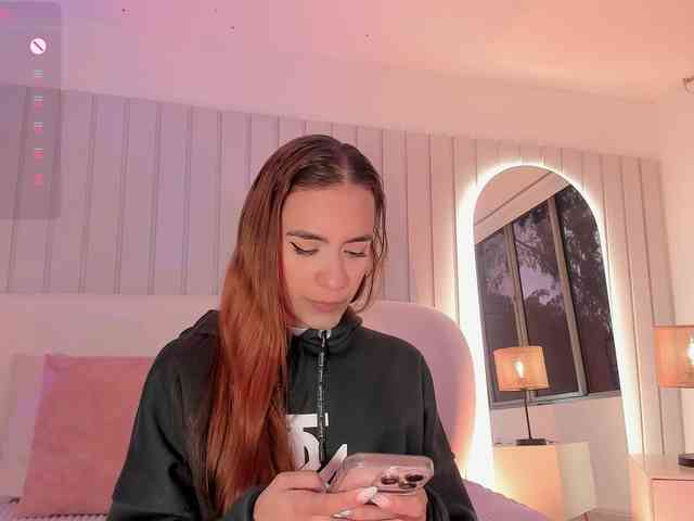 Amaia-Foxx webcam
