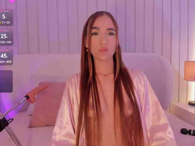 Amaia-Foxx Amaia-Foxx
