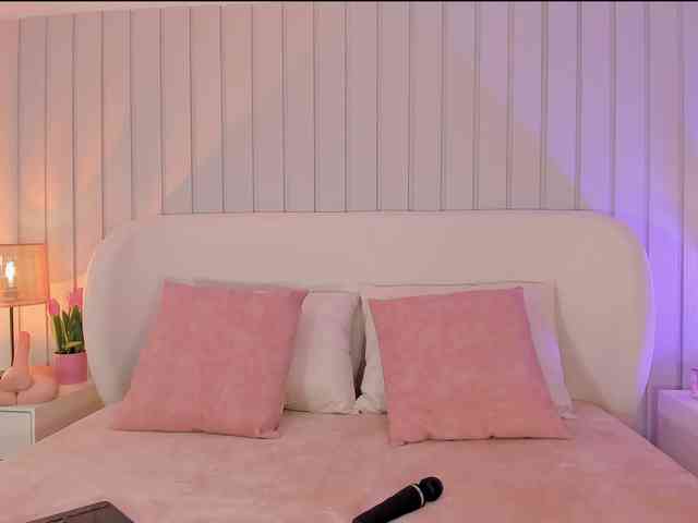 Amaia-Foxx webcam