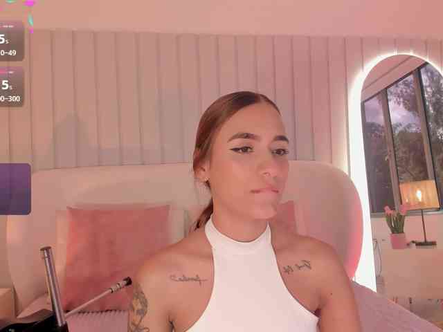 Amaia-Foxx Amaia-Foxx