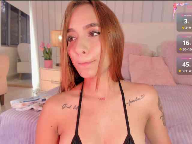 Amaia-Foxx webcam