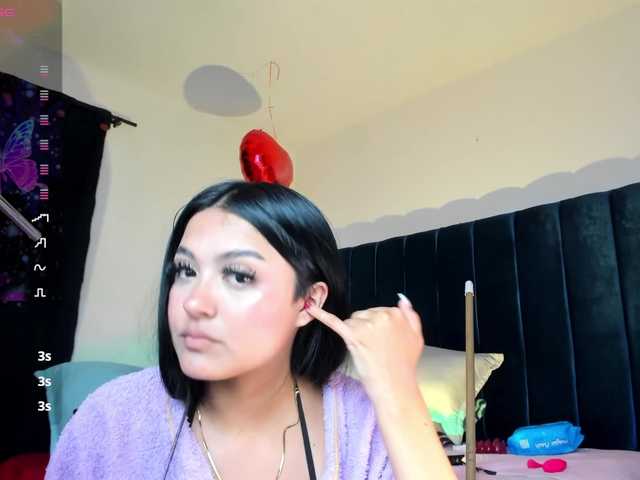 Eimy-saenzx live cam on BongaCams