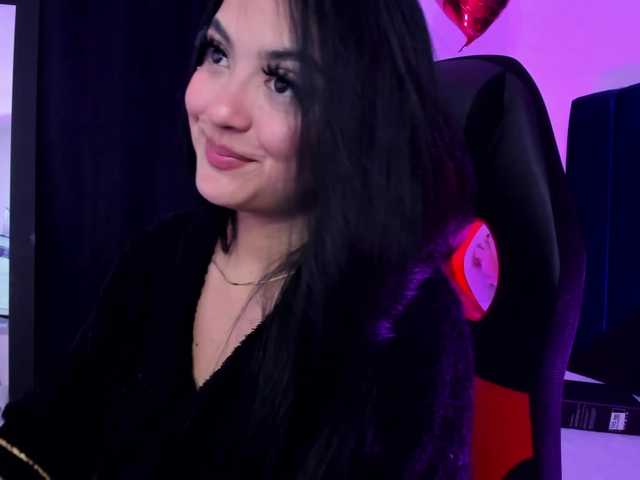 Eimy-saenzx live cam on BongaCams