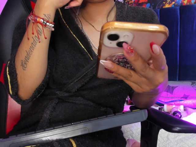 Eimy-saenzx