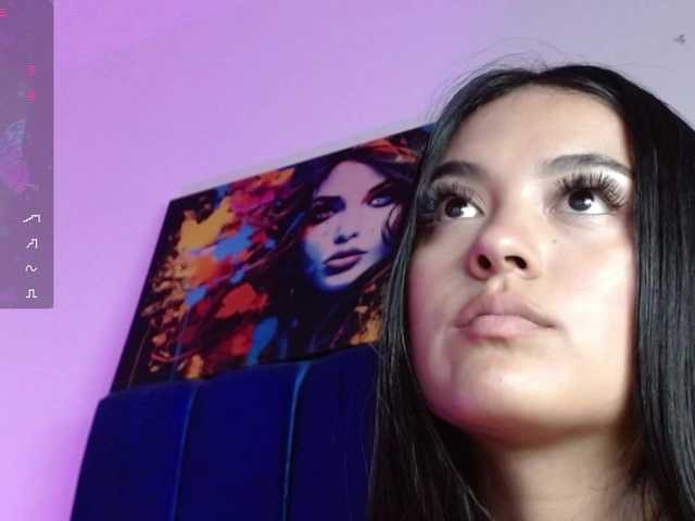 Eimy-saenzx live cam on BongaCams
