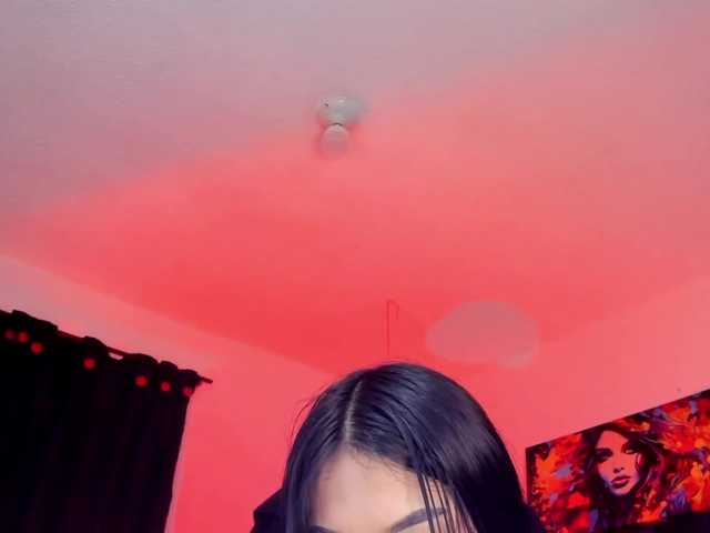Eimy-saenzx live cam on BongaCams
