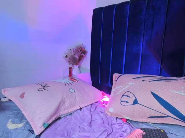 Eimy-saenzx