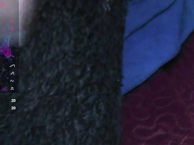 Eimy-saenzx live cam on BongaCams