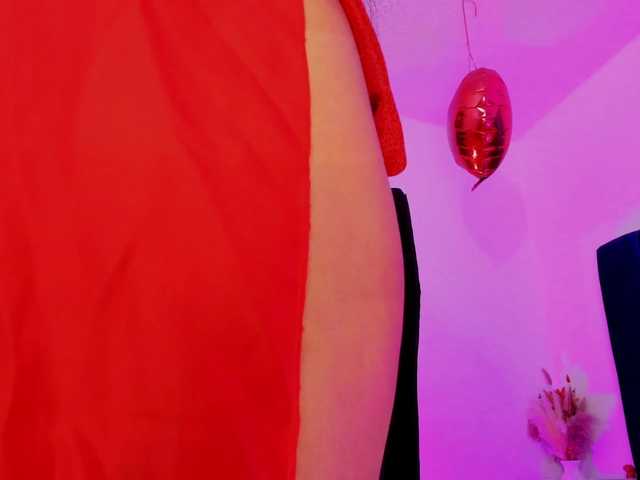 Eimy-saenzx live cam on BongaCams