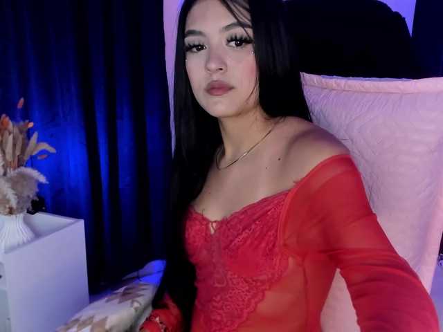 Eimy-saenzx live cam on BongaCams