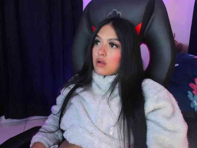 Eimy-saenzx