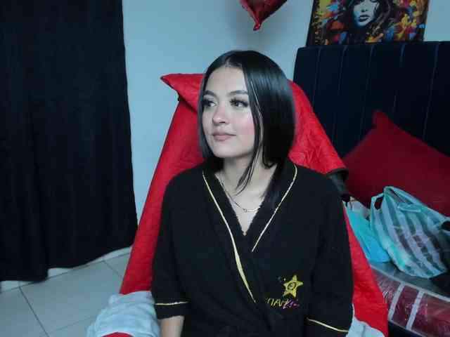 Eimy-saenzx