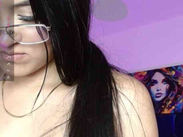 Eimy-saenzx webcam