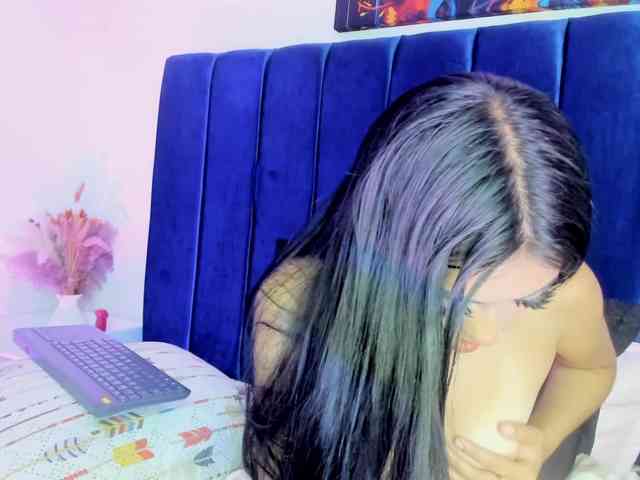 Eimy-saenzx