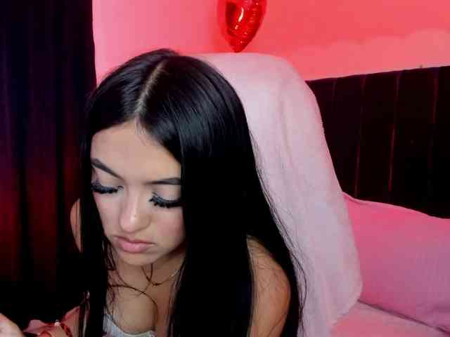 Eimy-saenzx webcam