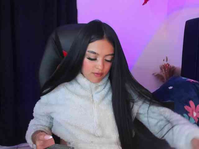 Eimy-saenzx