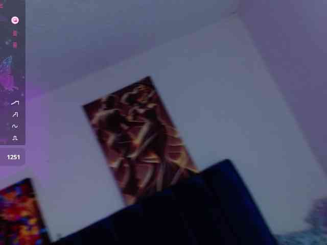 Eimy-saenzx webcam