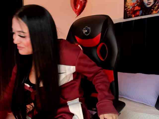 Eimy-saenzx webcam