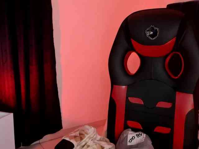 Eimy-saenzx webcam