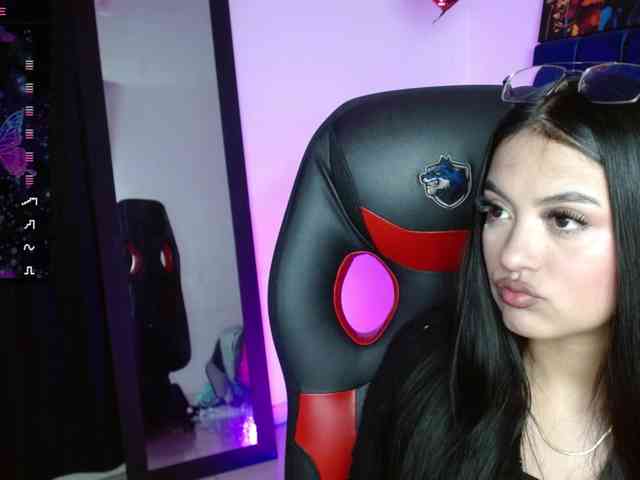 Eimy-saenzx webcam