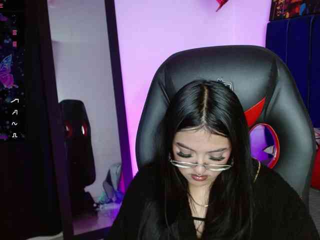 Eimy-saenzx webcam