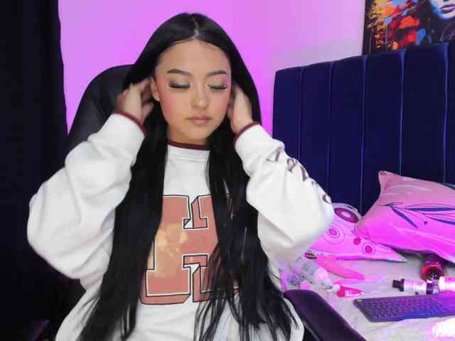 Eimy-saenzx