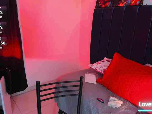 Eimy-saenzx webcam