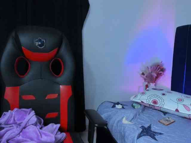 Eimy-saenzx