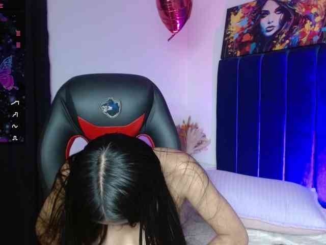 Eimy-saenzx webcam