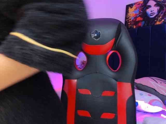 Eimy-saenzx webcam