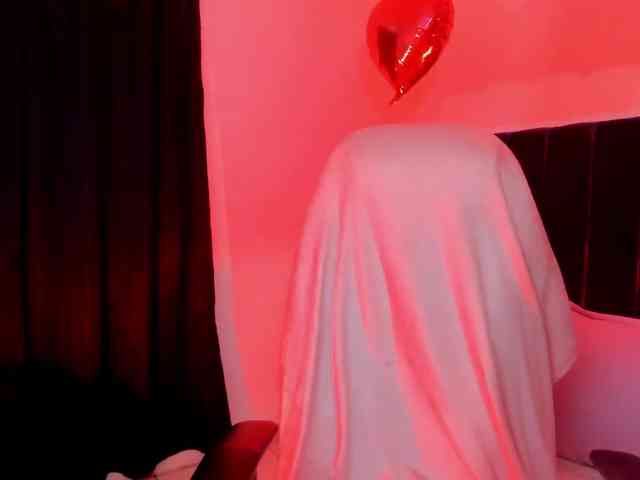 Eimy-saenzx webcam