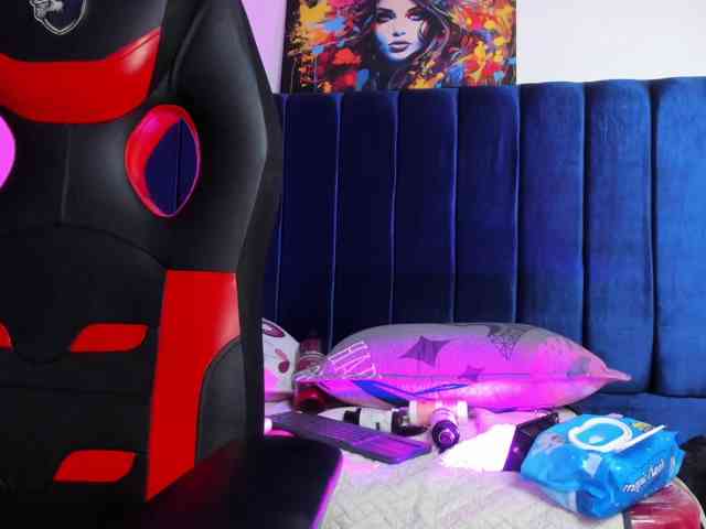 Eimy-saenzx webcam