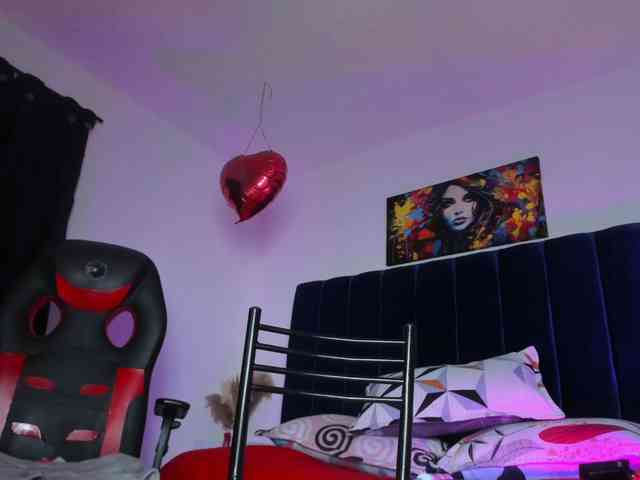Eimy-saenzx