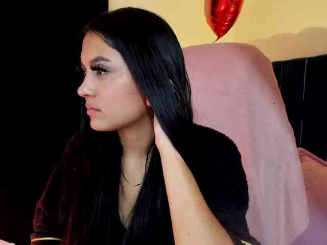 Eimy-saenzx webcam