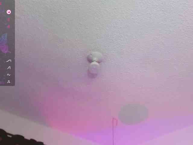 Eimy-saenzx webcam