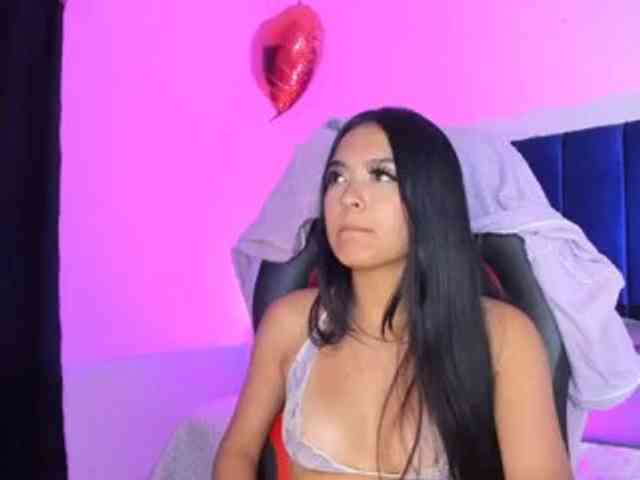 Eimy-saenzx