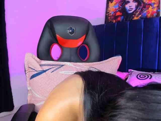 Eimy-saenzx
