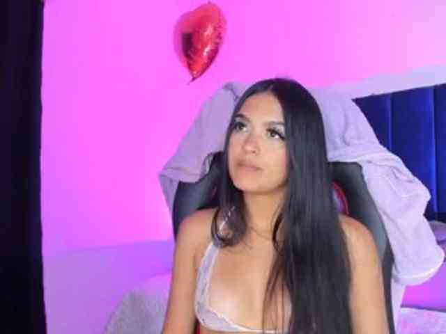 Eimy-saenzx