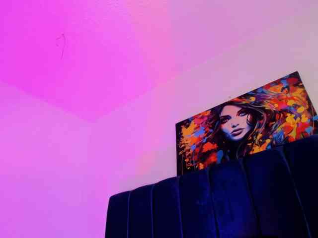Eimy-saenzx