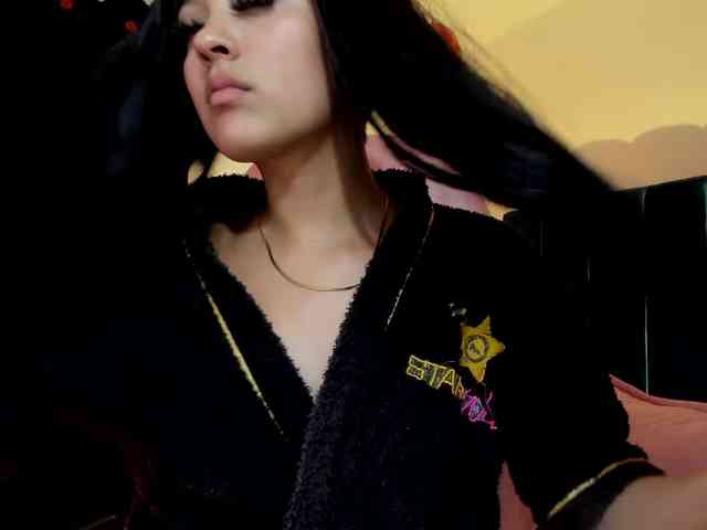 Eimy-saenzx