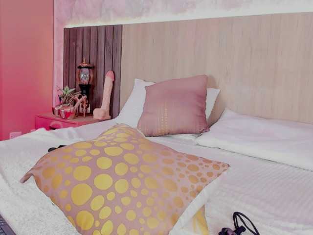 Gyda live cam on BongaCams