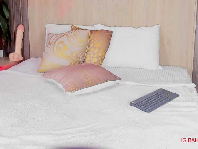 Gyda live cam on BongaCams